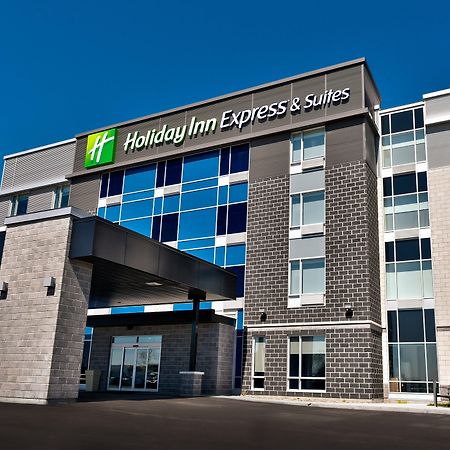 Holiday Inn Express & Suites - Trois Rivieres Ouest By Ihg Exterior foto
